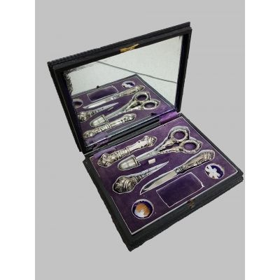 Antikni Srebrni pribor za šivanje