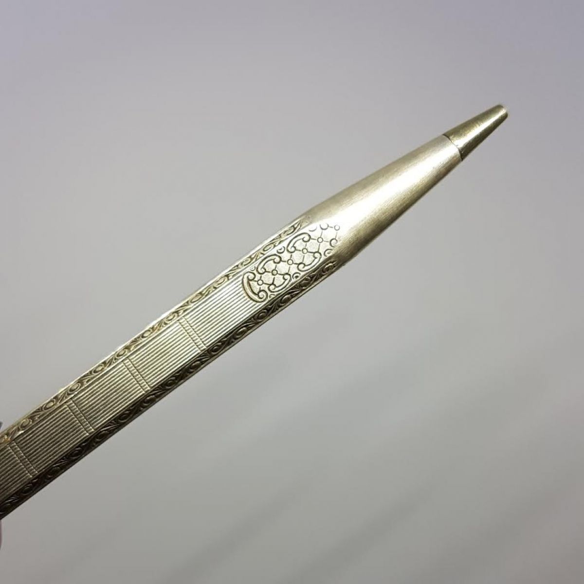 Srebro /Tehnička olovka