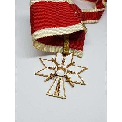 Orden 1. Red krune kralja Zvonimira  s mačevma
