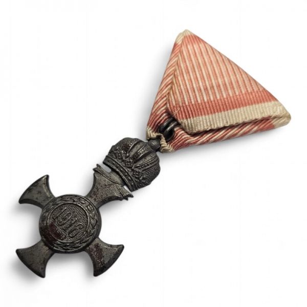 Austrija-Vojni križ za zasluge