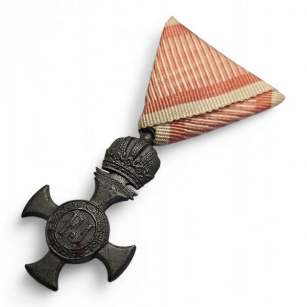 Austrija-Vojni križ za zasluge