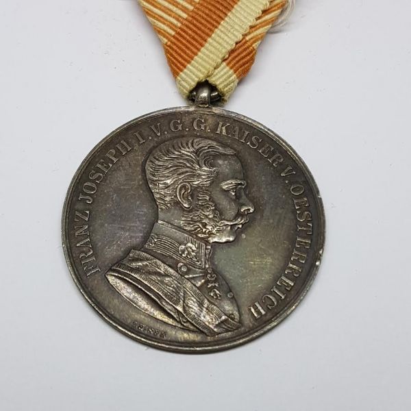 Medalja za hrabrost / DER TAPFERKEIT -1 Klasa